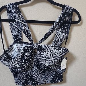 Monteau Los Angeles  Thread Black and White Paisley Crop Top Size XL